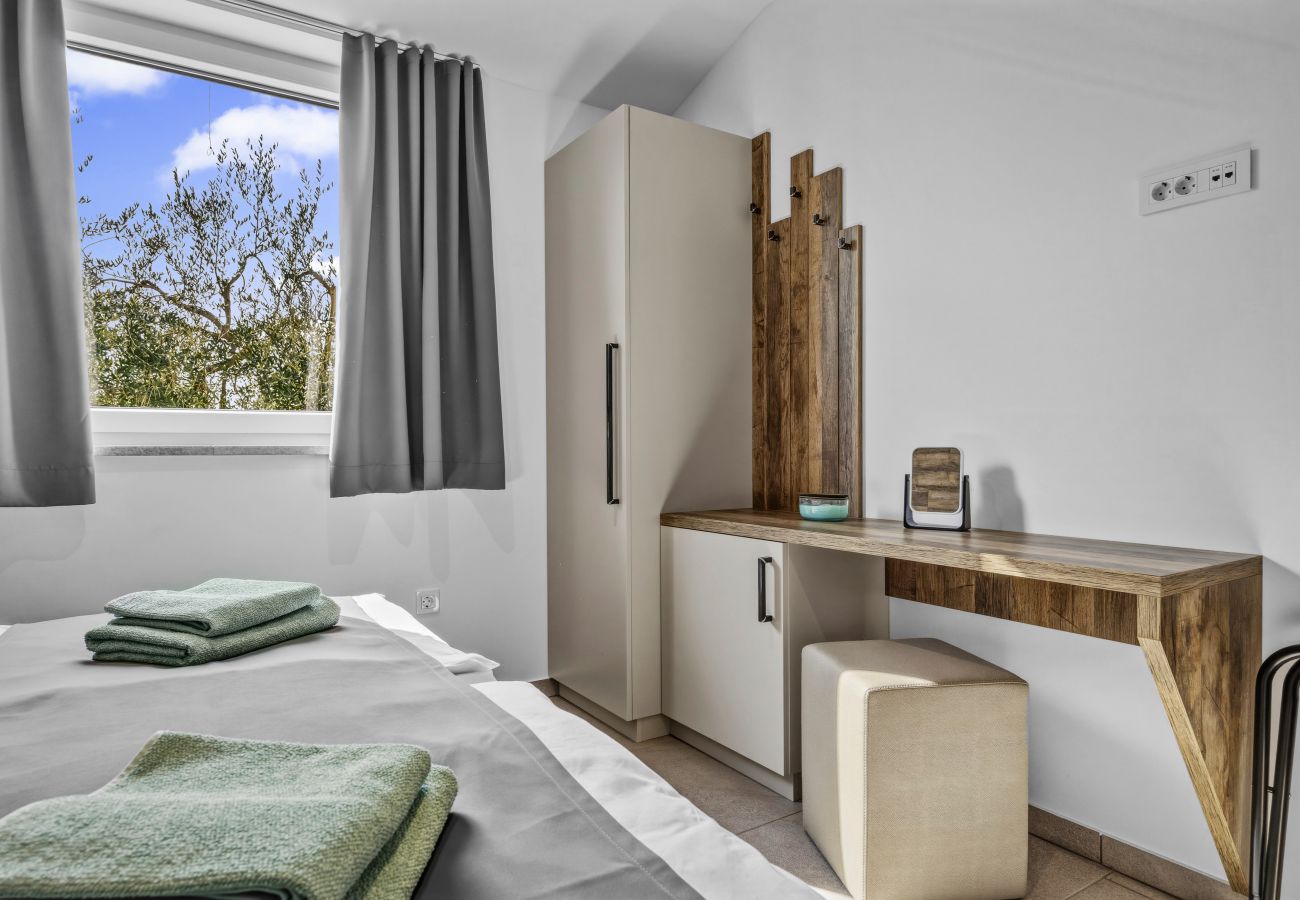 Apartment in Pomer - Oliva Serenity Pool Apartment