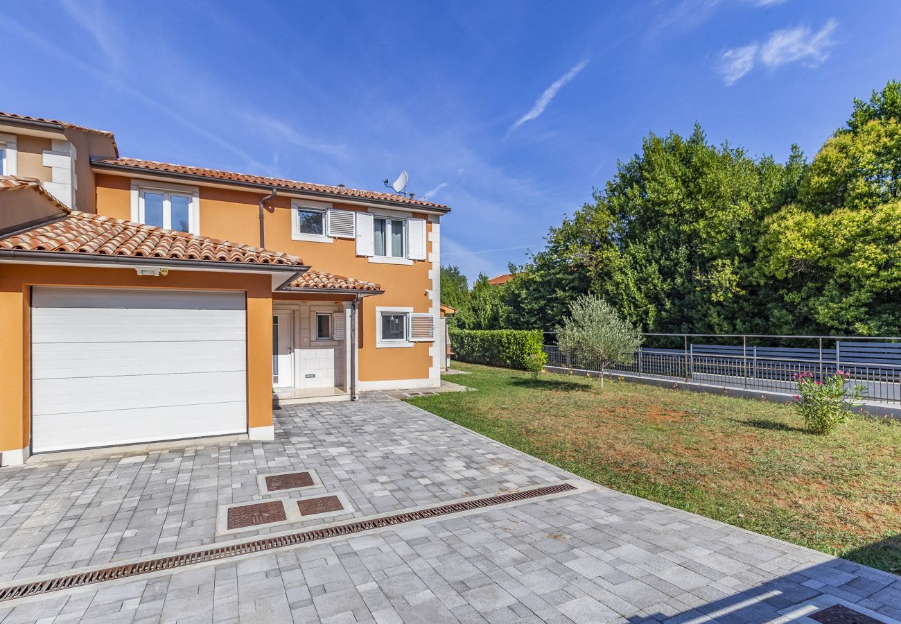 Villa in Pula - Lotus Elite Villa with Pool & Jacuzzi 7