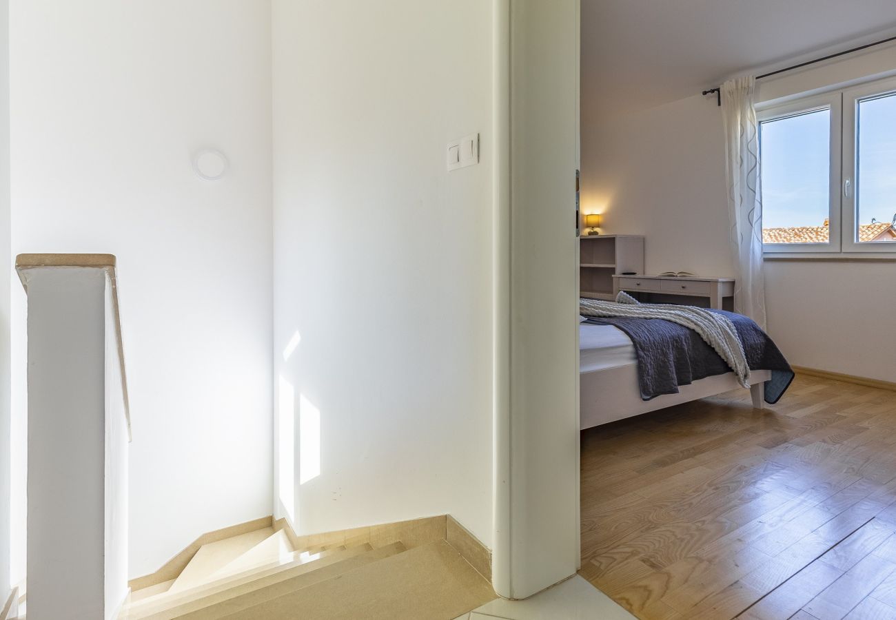 Villa in Pula - Lotus Elite Villa with Pool & Jacuzzi 9