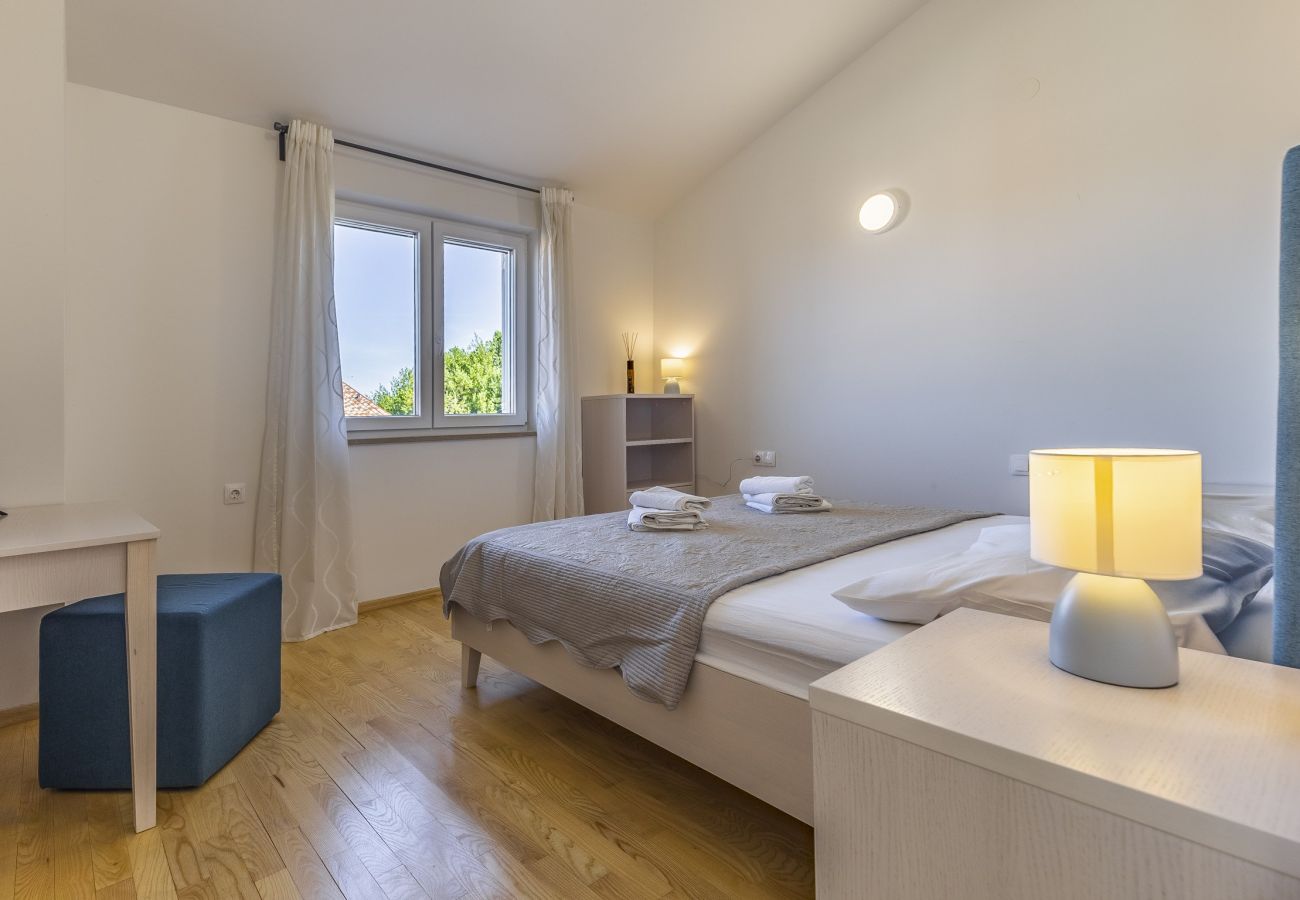 Villa in Pula - Lotus Elite Villa with Pool & Jacuzzi 8