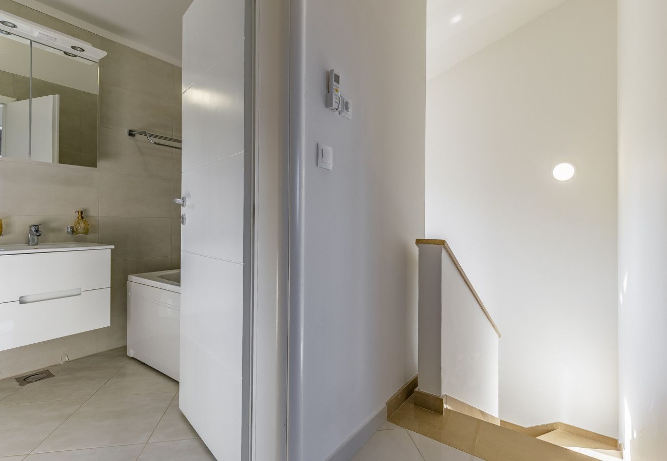 Villa in Pula - Lotus Elite Villa with Pool & Jacuzzi 10