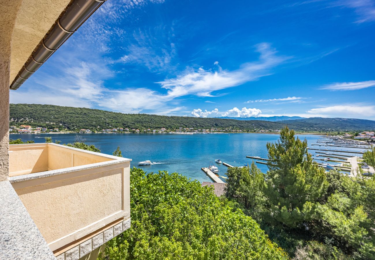 Apartment in Supetarska Draga - Apartment Nikolina 1 with Sea View