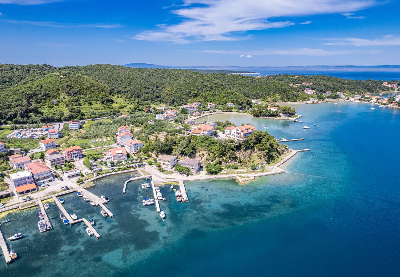 Apartment in Supetarska Draga - Apartment Nikolina 6 with Sea View
