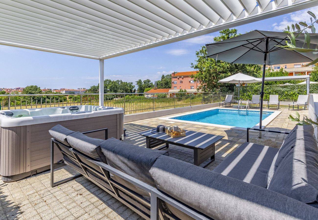 Villa in Pula - Lotus Elite Villa with Pool & Jacuzzi 4