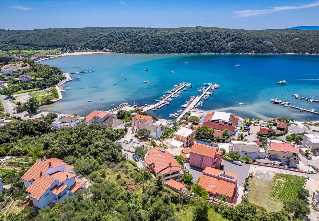 Apartment in Kampor - One Bedroom Apt. near the Beach - Villa Jagoda