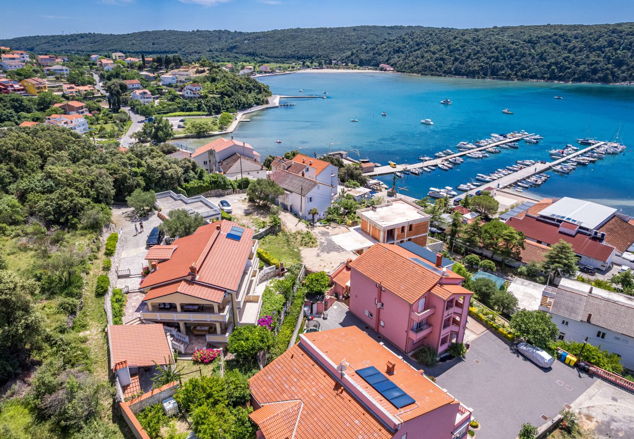 Apartment in Kampor - One Bedroom Apt. near the Beach - Villa Jagoda