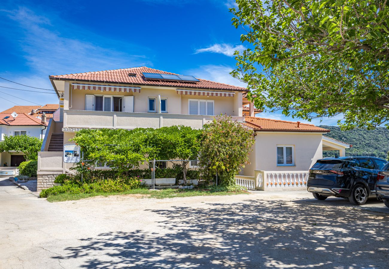 Studio in Supetarska Draga - Studio Nikolina 5 with Sea View