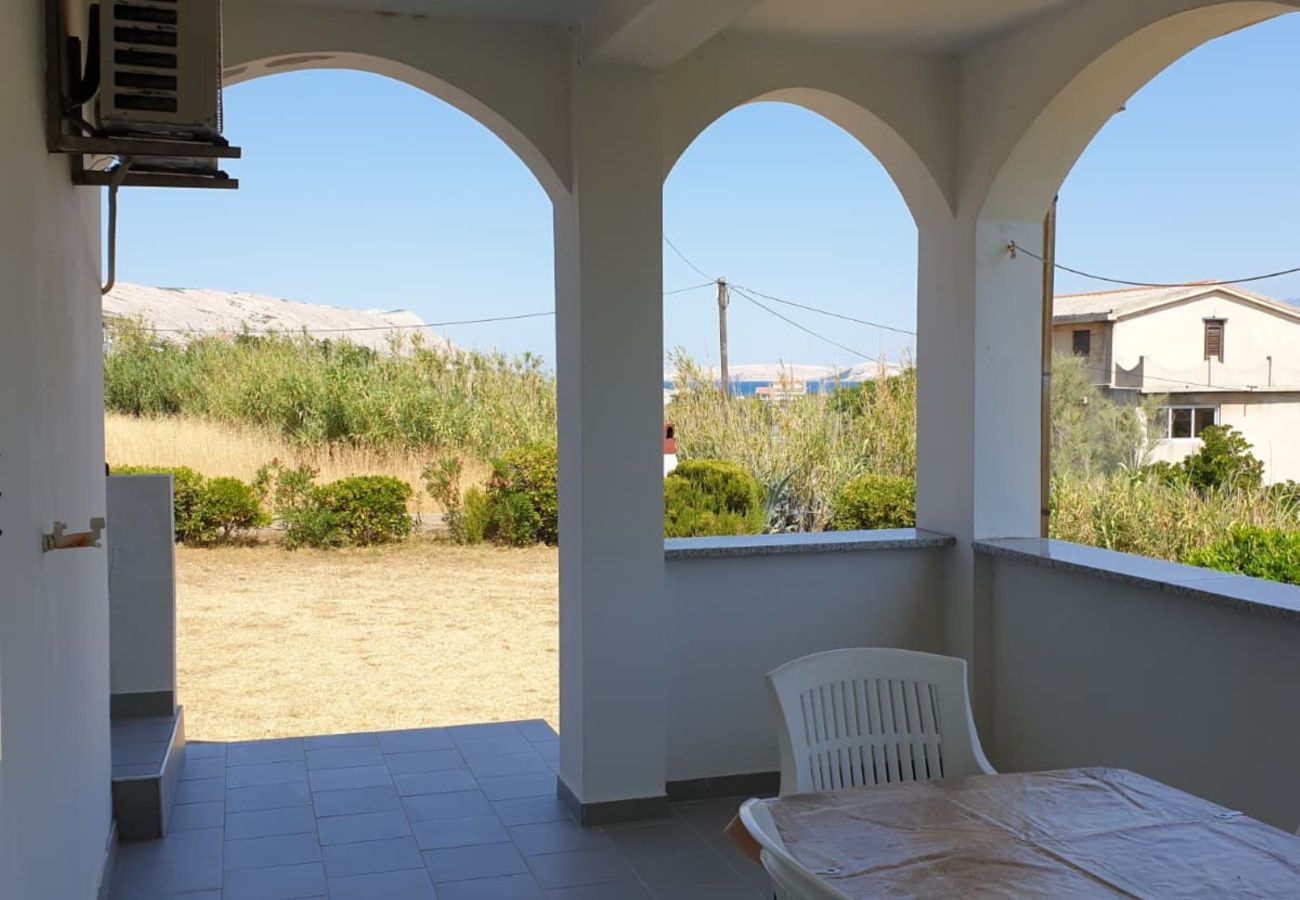 Apartment in Pag - Apartments Volarić - sea view A1