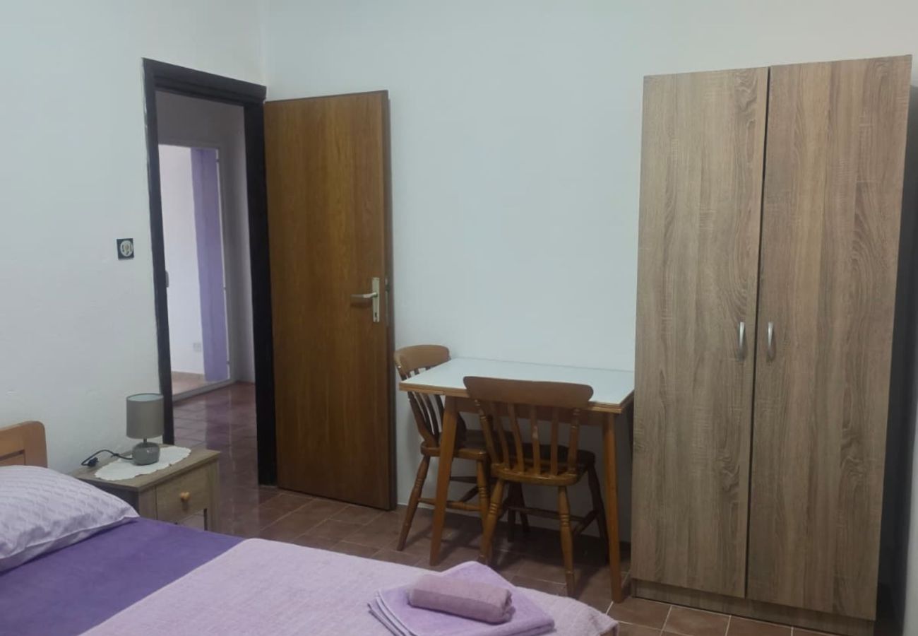 Apartment in Pag - Apartments Volarić - sea view A1