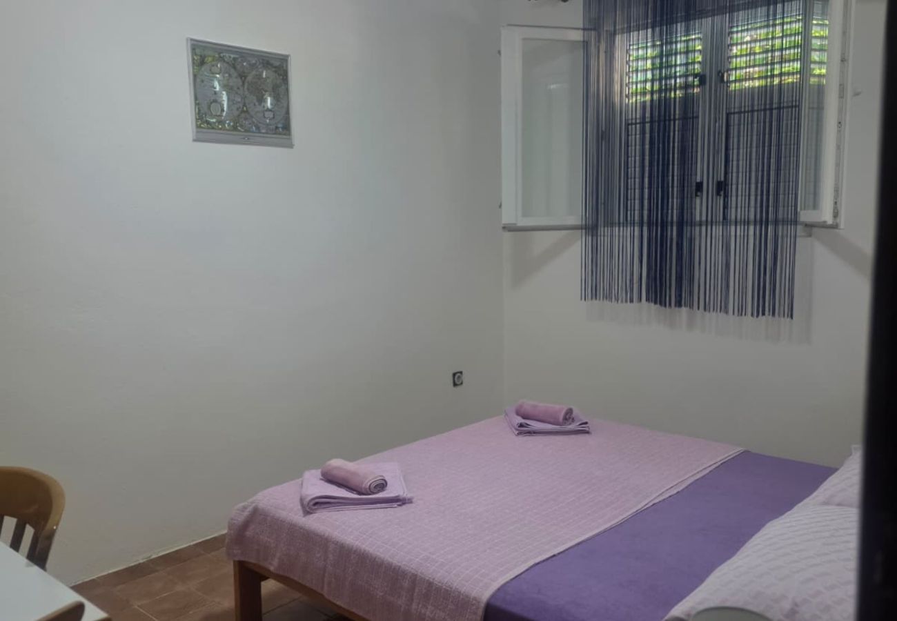 Apartment in Pag - Apartments Volarić - sea view A1