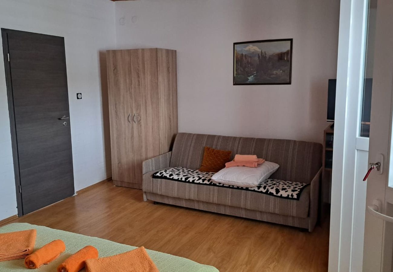 Apartment in Pag - Apartments Volarić - sea view A2