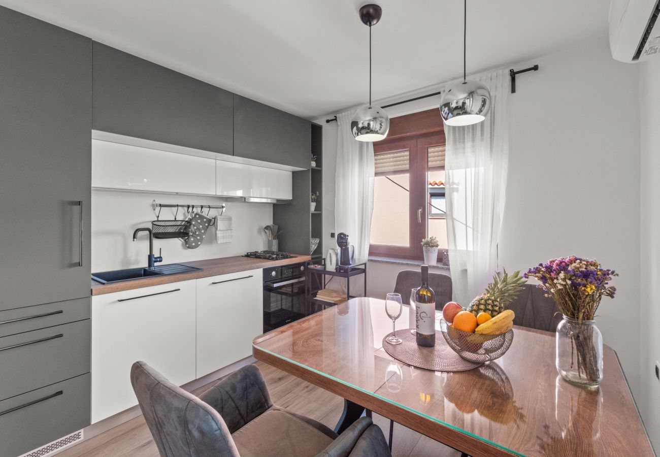 Apartment in Funtana - Sea Breeze Funtana Apartment A3