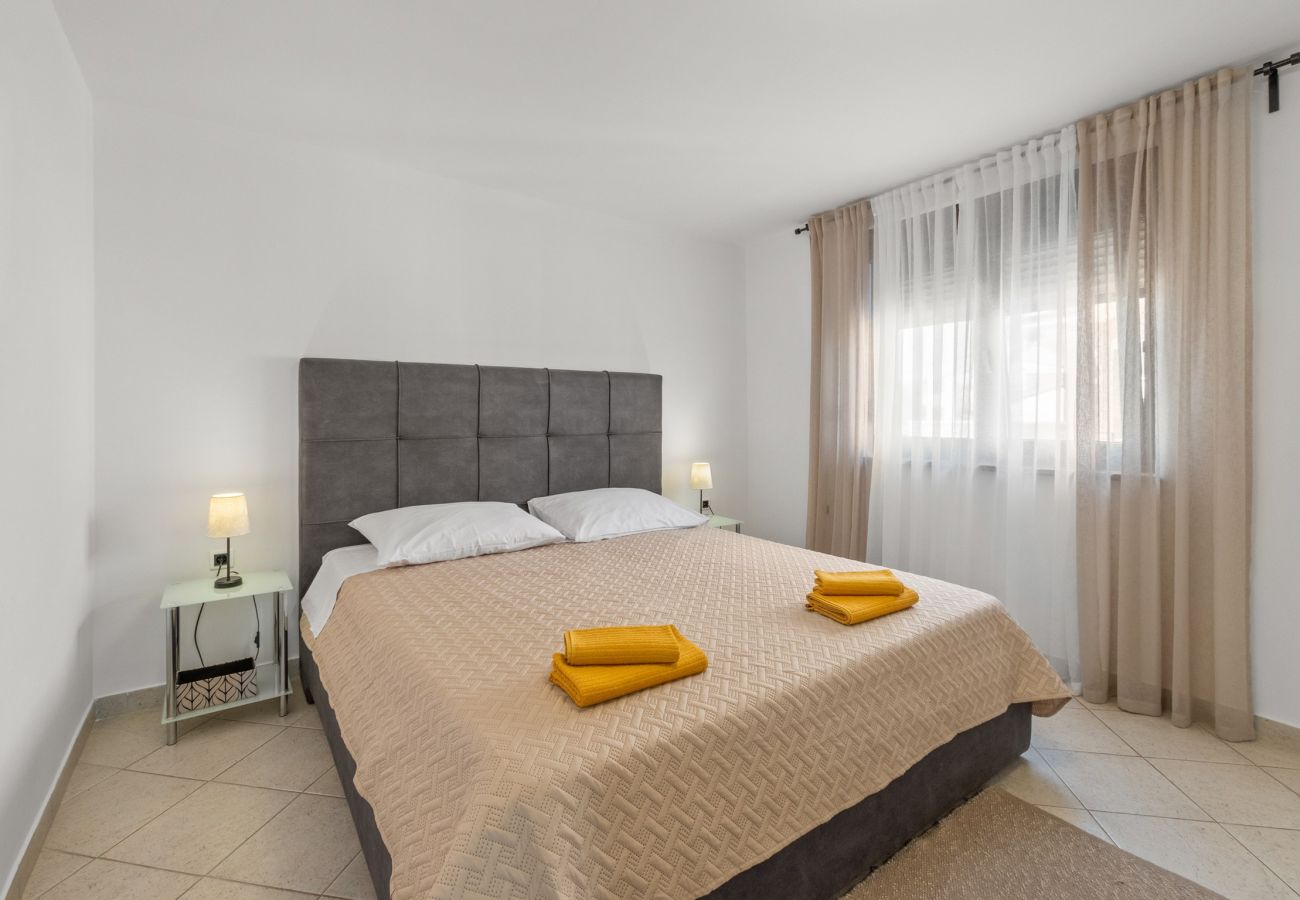 Apartment in Funtana - Sea Breeze Funtana Apartment A3