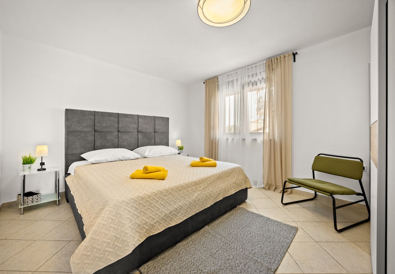 Apartment in Funtana - Sea Breeze Funtana Apartment A3