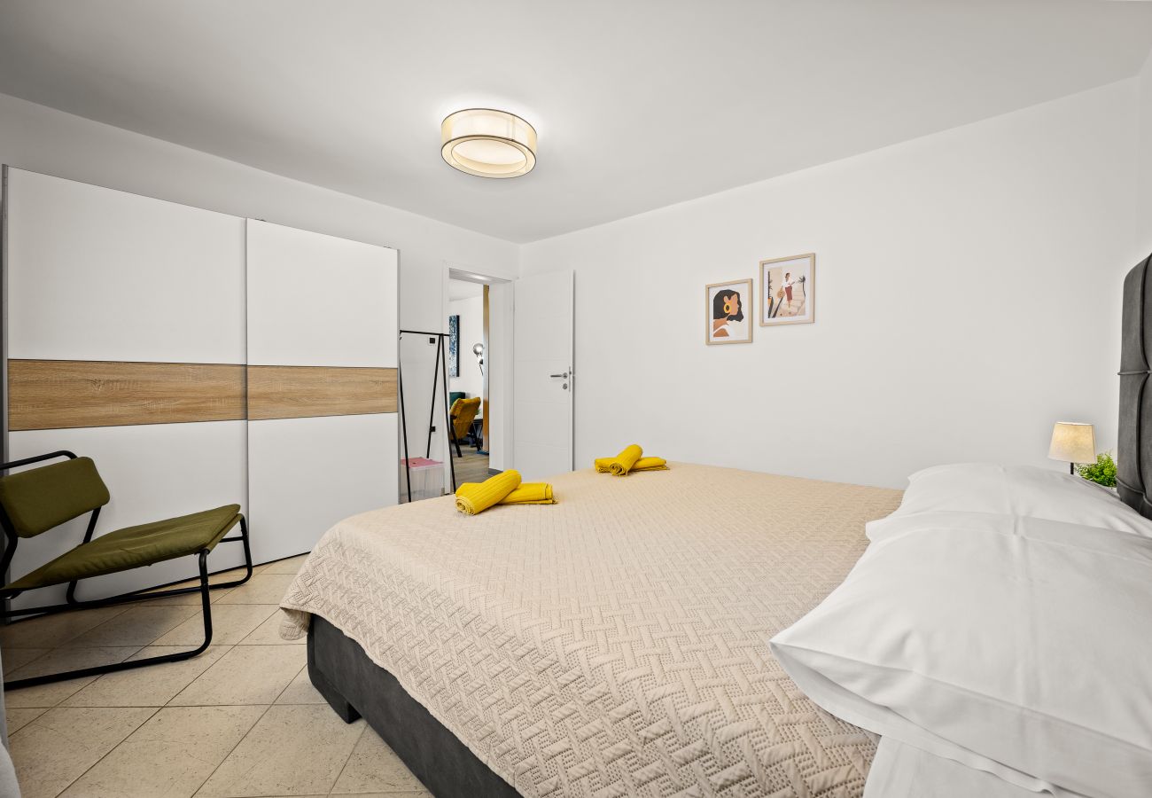 Apartment in Funtana - Sea Breeze Funtana Apartment A3