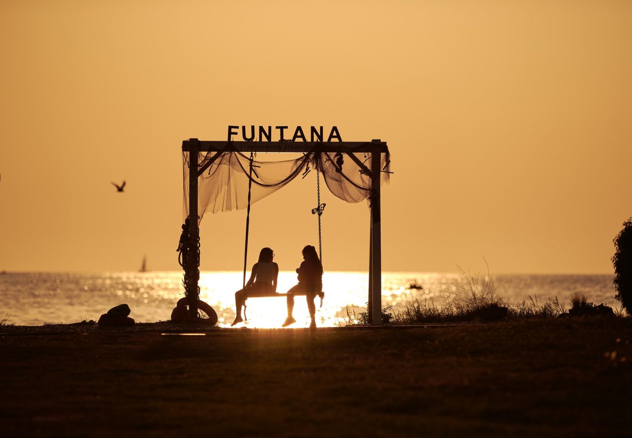 Studio in Funtana - Sea Breeze Funtana Studio Apartment A10