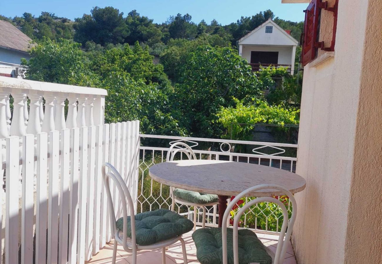 Apartment in Tisno - Apartments Tisno - one bedroom (right)