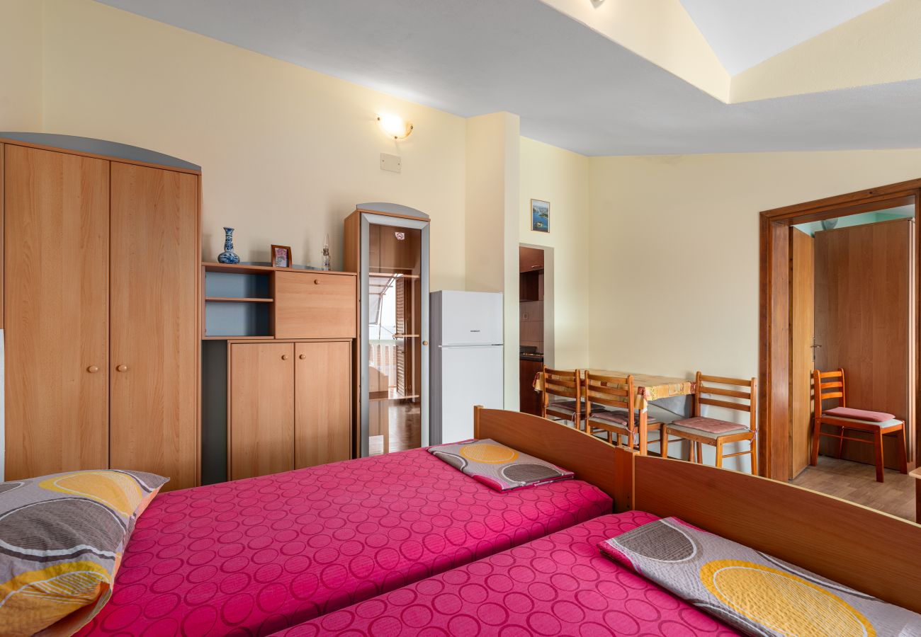 Apartment in Šibenik-Brodarica - Angelo Apartment Brodarica 1