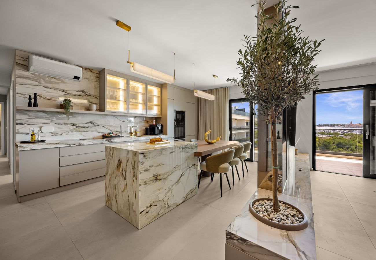 Apartment in Zadar - Olive Luxe Penthouse with Jacuzzi and Sea View 