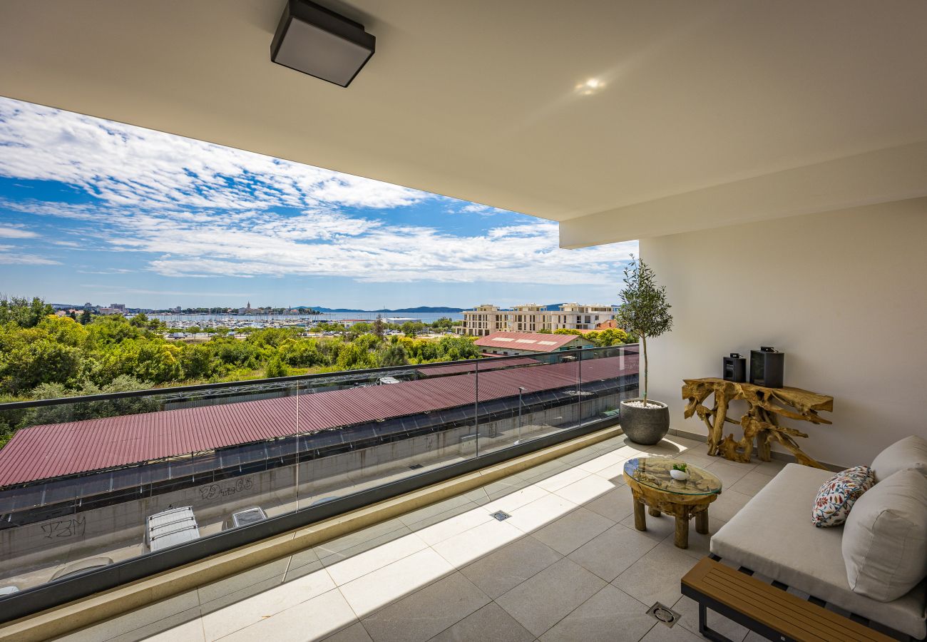 Apartment in Zadar - Olive Luxe Penthouse with Jacuzzi and Sea View 