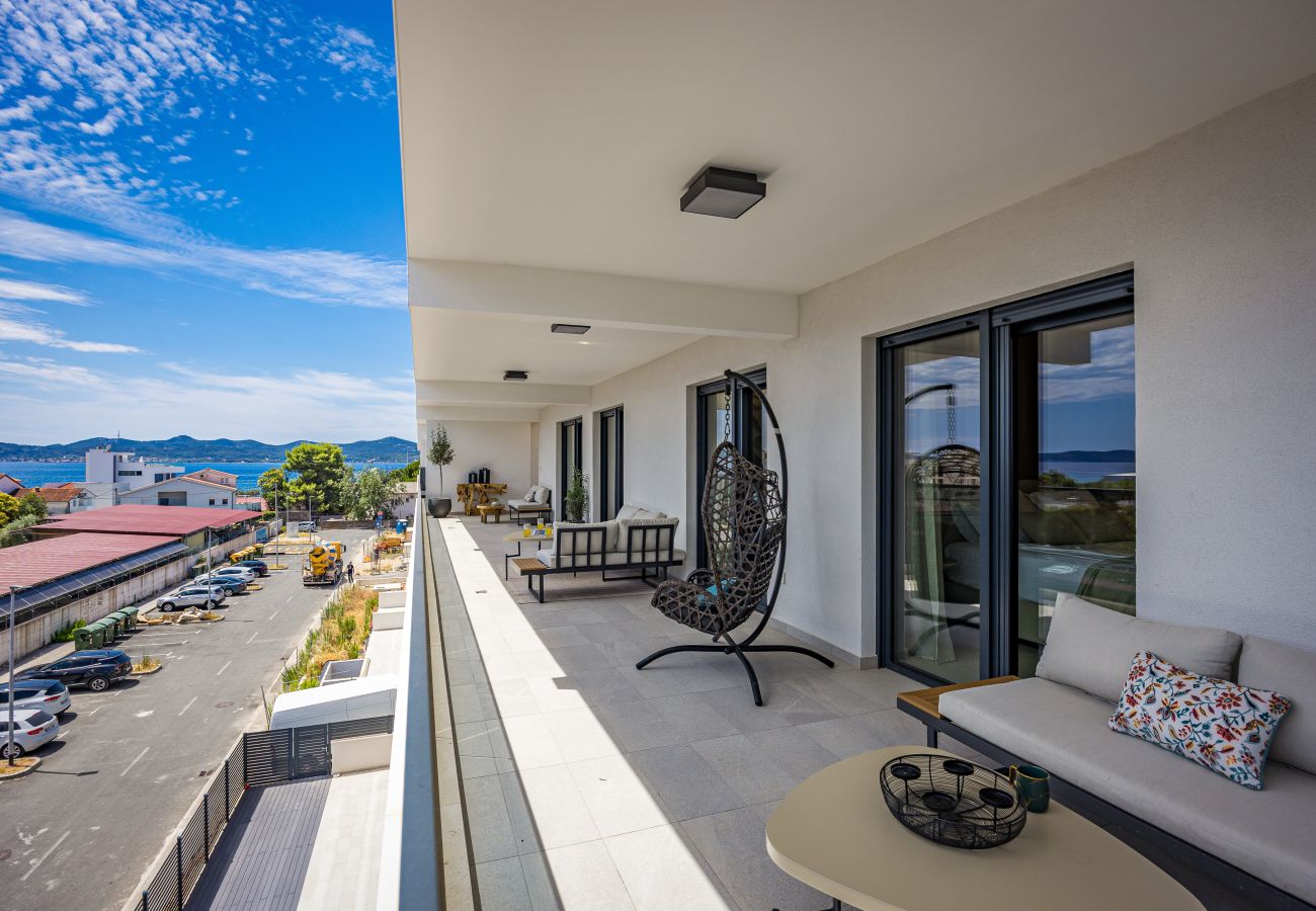 Apartment in Zadar - Olive Luxe Penthouse with Jacuzzi and Sea View 