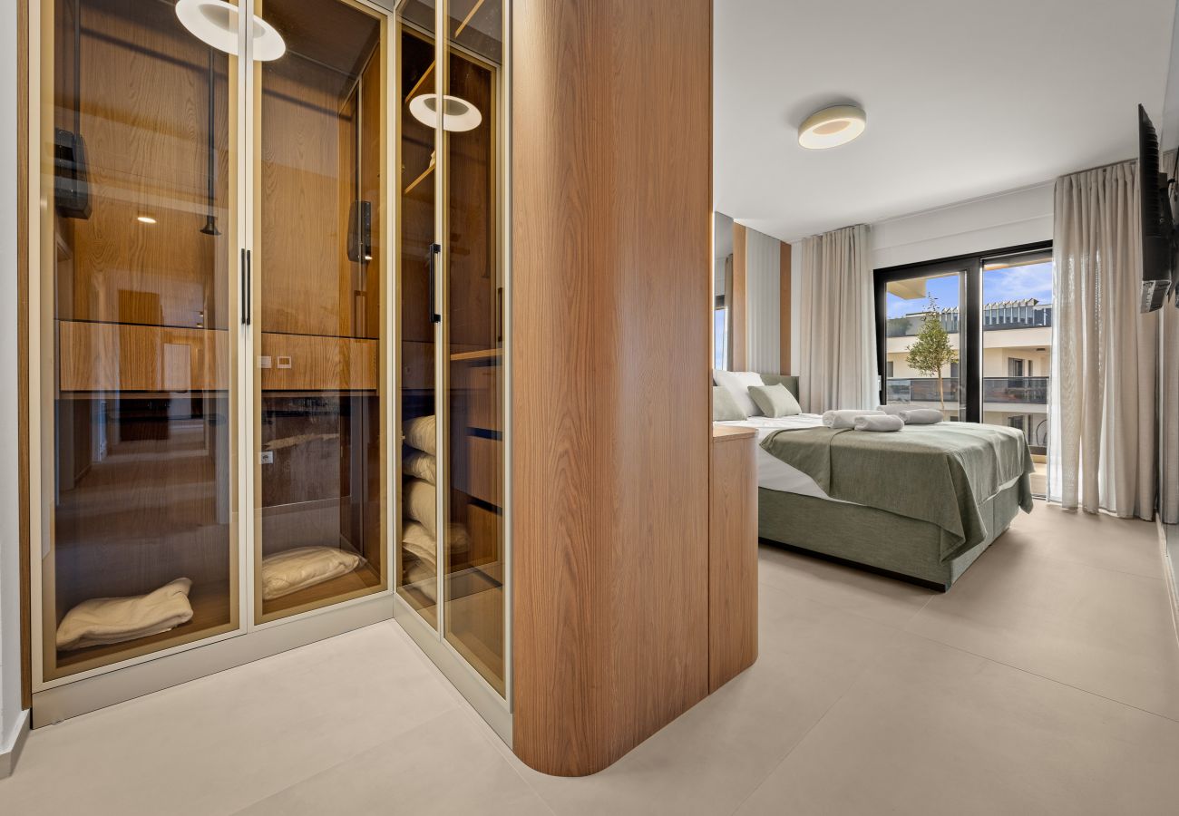 Apartment in Zadar - Olive Luxe Penthouse with Jacuzzi and Sea View 