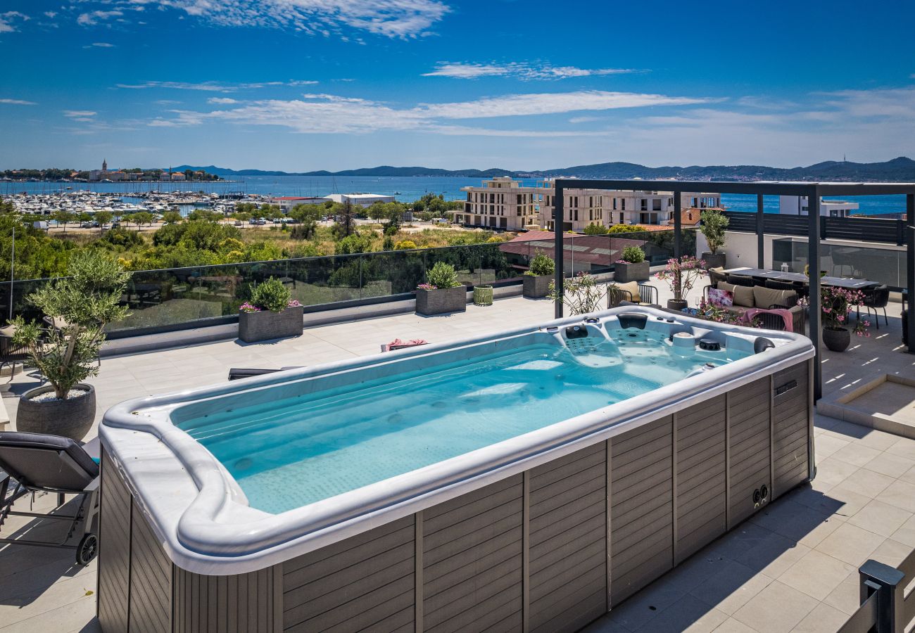 Apartment in Zadar - Olive Luxe Penthouse with Jacuzzi and Sea View 