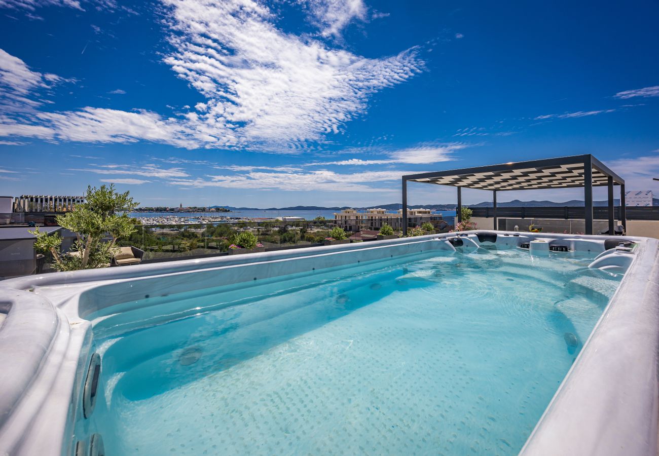 Apartment in Zadar - Olive Luxe Penthouse with Jacuzzi and Sea View 