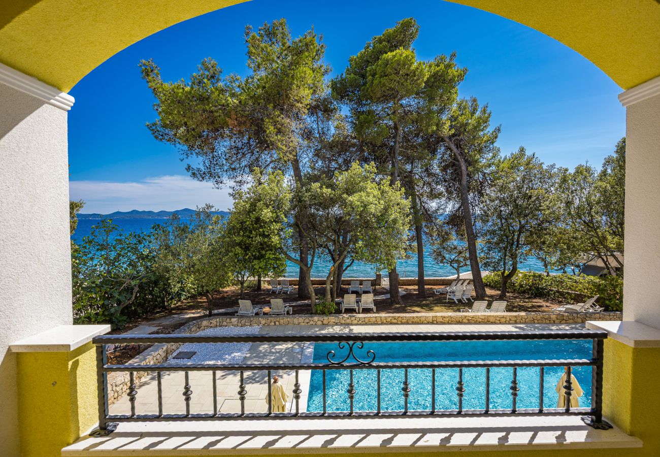 Studio in Petrcane - Beachfront Villa Nela - Studio apartment 12